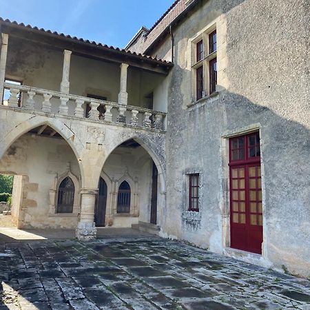 Chateau De Cibioux Surin  Экстерьер фото
